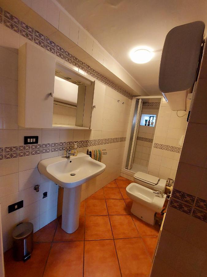 Asteco E Cielo Apartment Наполи Екстериор снимка
