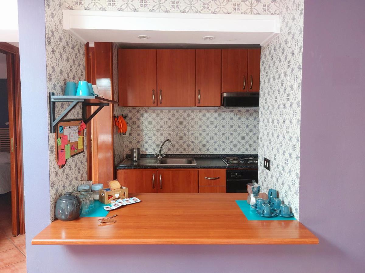 Asteco E Cielo Apartment Наполи Екстериор снимка