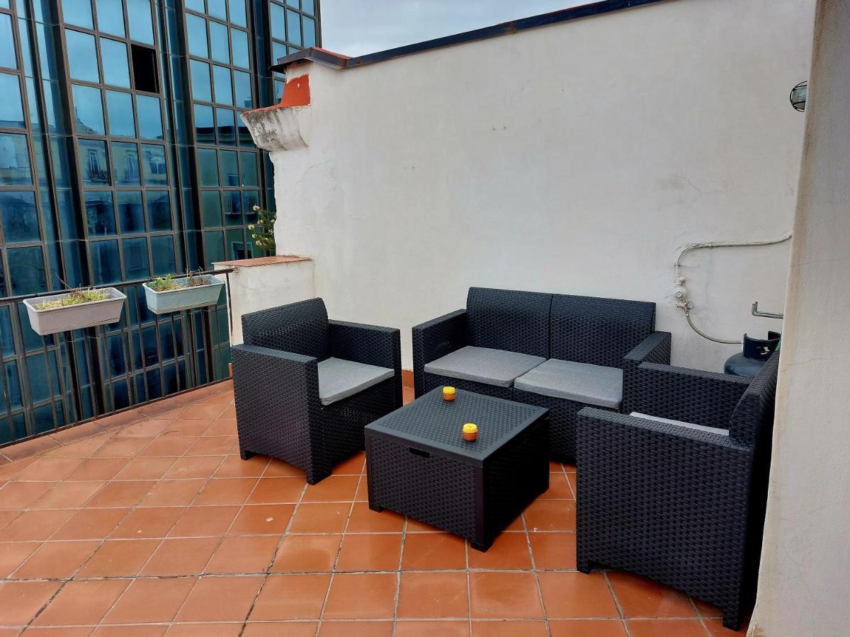 Asteco E Cielo Apartment Наполи Екстериор снимка