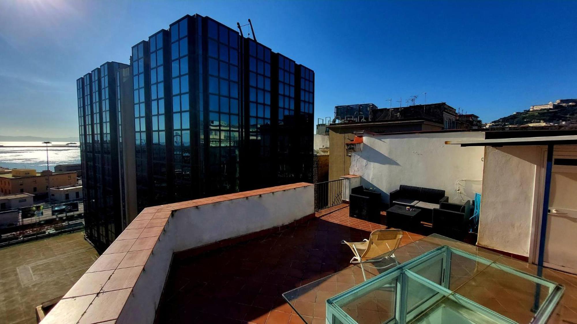 Asteco E Cielo Apartment Наполи Екстериор снимка